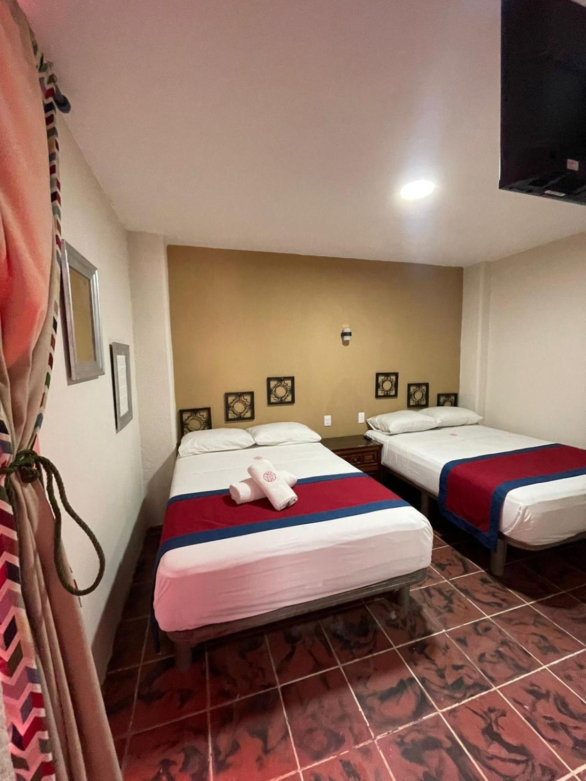 Hotel Flamingos Guadalajara Eksteriør billede