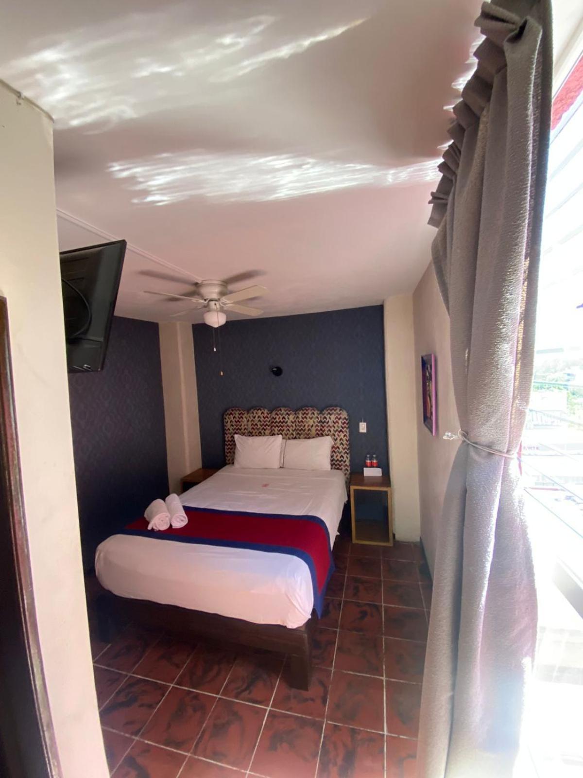 Hotel Flamingos Guadalajara Eksteriør billede